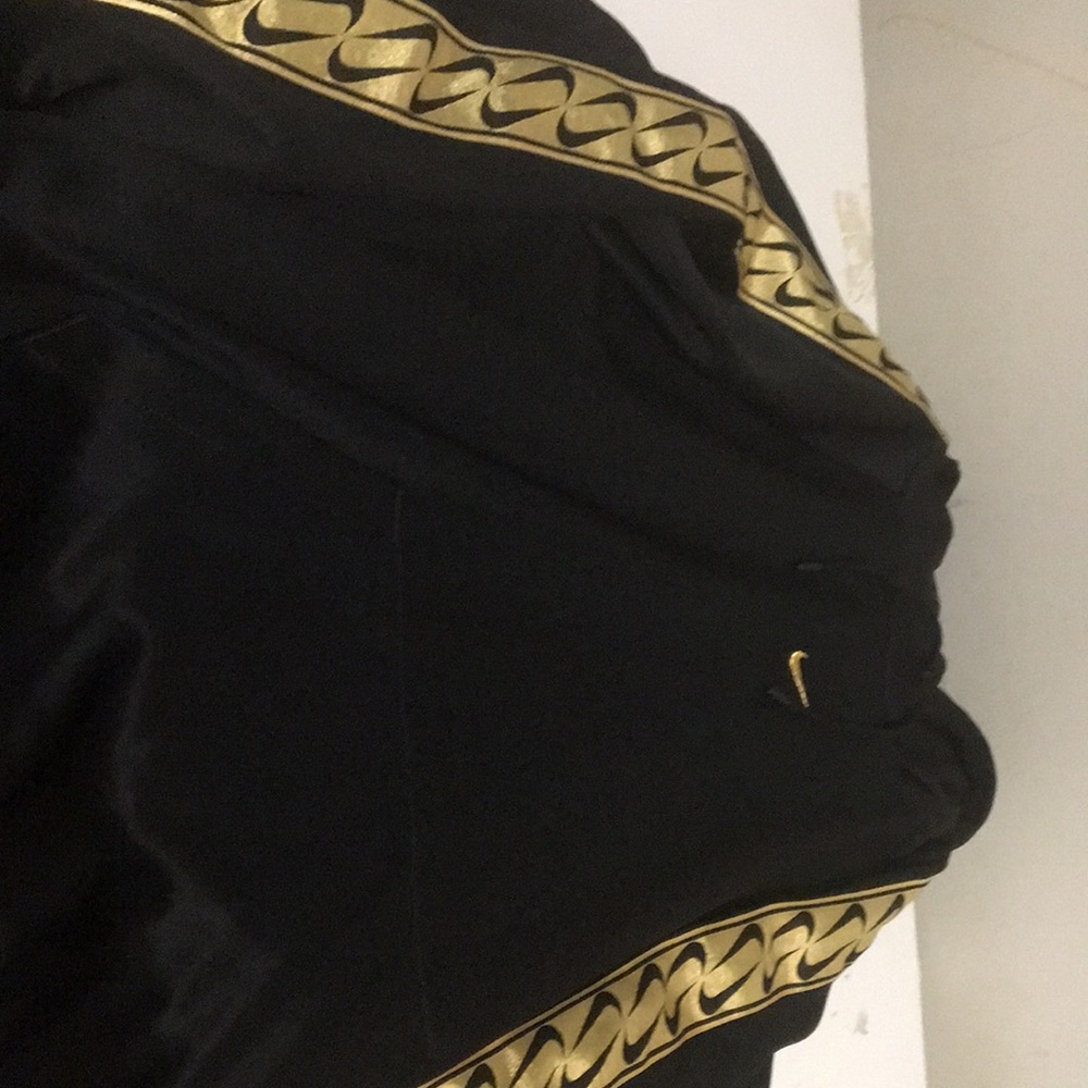 Nike sweater